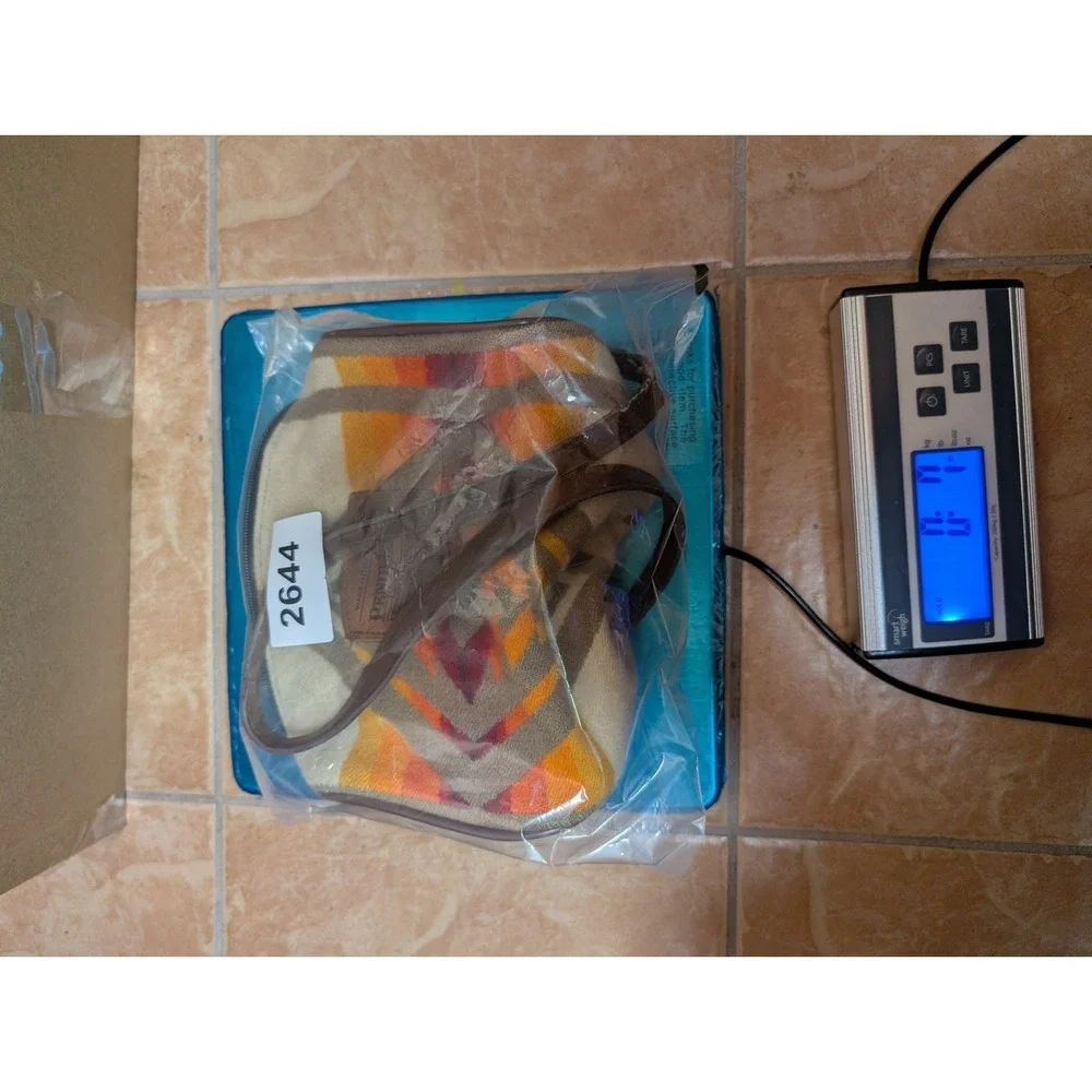 Pendleton Wool Crossbody Purse Bag Barrel Aztec Southwest leather Strap - Picture 11 of 11